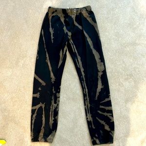 Pam & Gela Black Tan Tie Dye jogger Sweatpants, Size P